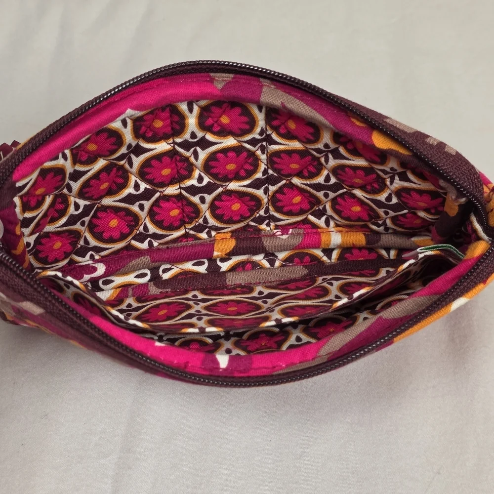 Vera Bradley Floral Quilted Wristlet Clutch Pink Brown Zip Pouch